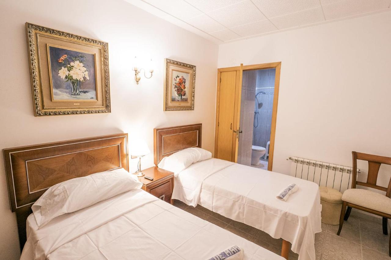 L'Hostalet Guesthouse ピネダ・デ・マール エクステリア 写真